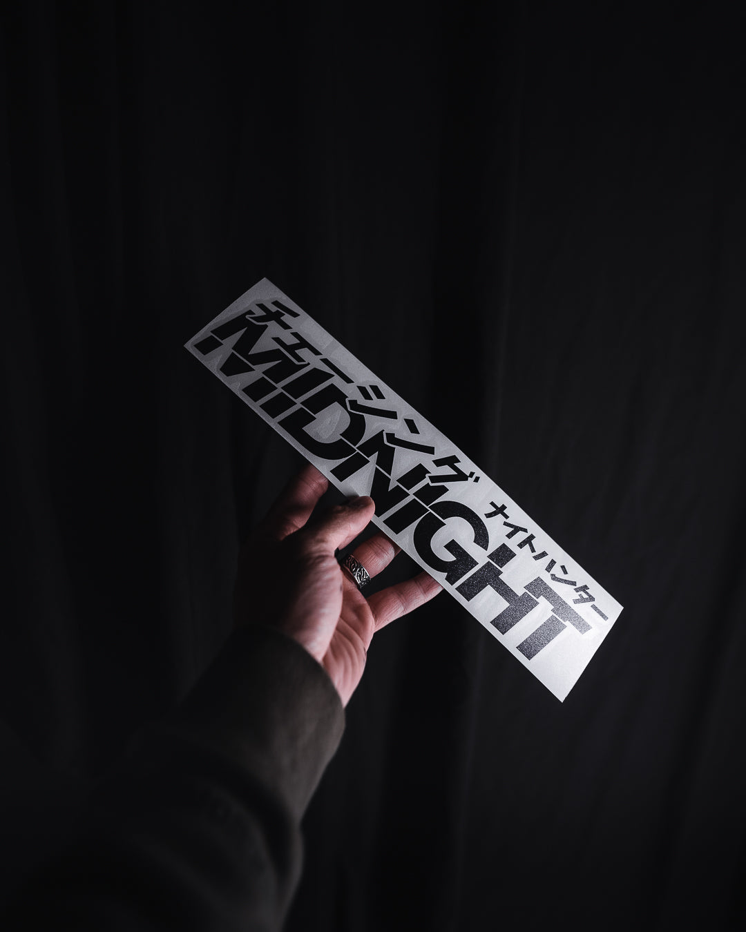 チェーシング MIDNIGHT DIE CUT STICKER